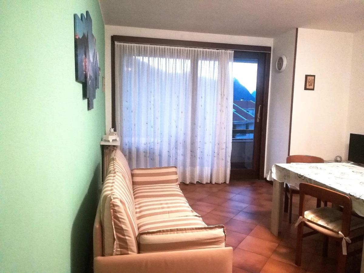 شقة Valsassina Rent Introbio المظهر الخارجي الصورة