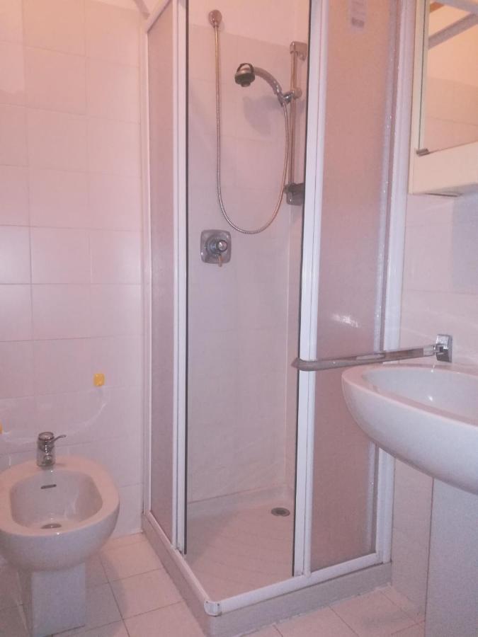 شقة Valsassina Rent Introbio المظهر الخارجي الصورة