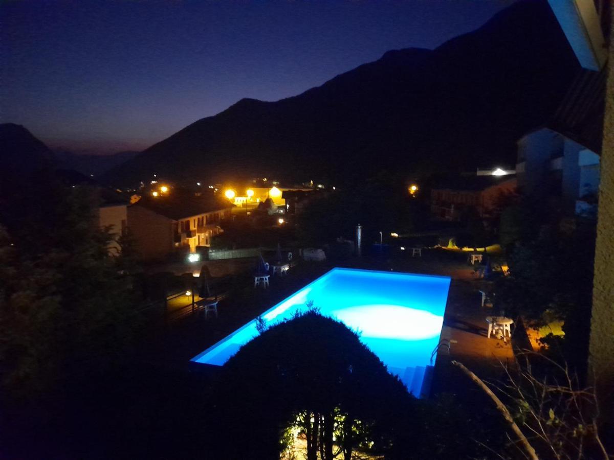 شقة Valsassina Rent Introbio المظهر الخارجي الصورة